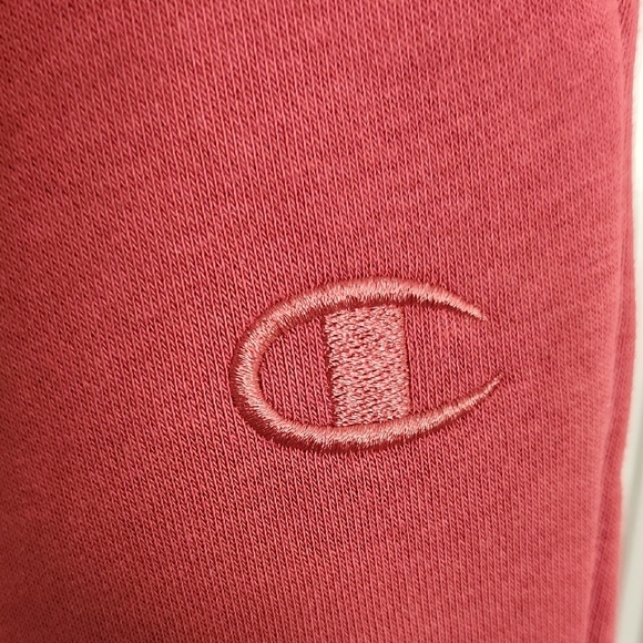 Champion Red Joggers Soft Fabric Relaxed Fit - Picture 6 of 7